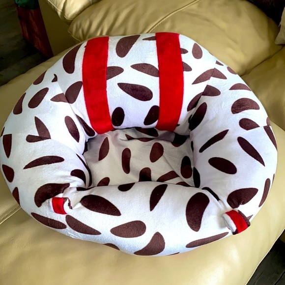 Nine Months Sober Baby Sofa Sitting Support Pillow, Cow Black and White Print - Picture 2 of 15